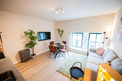 Alphabet Apartments -2e Pijnackerstraat 13