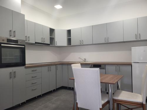 Fakapu Pince és Panzió