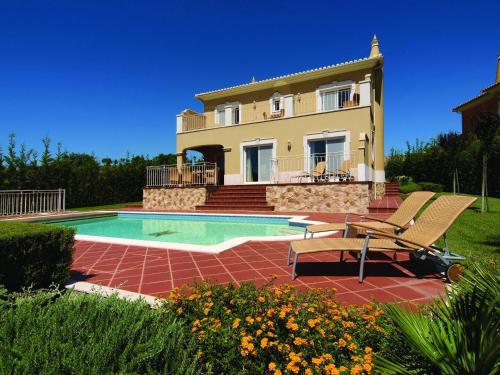 Bela Colina Holidays