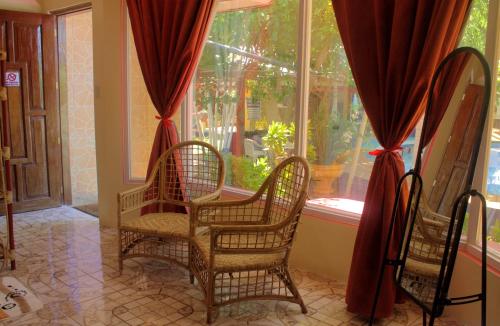 Deep Forest Garden Hotel