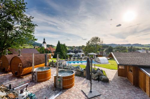 Restaurant And Penzion Pod Lipami