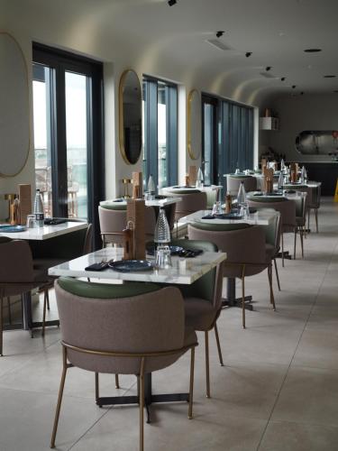 Courtyard London Heathrow Airport