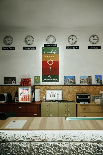 LOFT Hostal