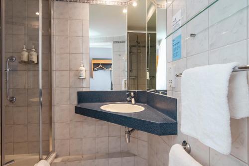 Holiday Inn Express Bristol-North