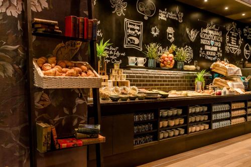 Motel One Manchester-St. Peter's Square
