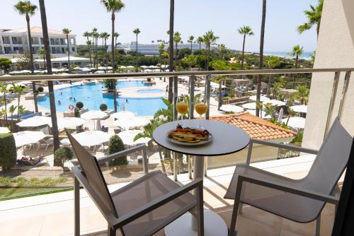 Hipotels Barrosa Palace