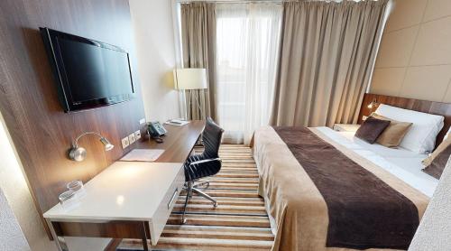 Business Hotel ASTRUM Laus