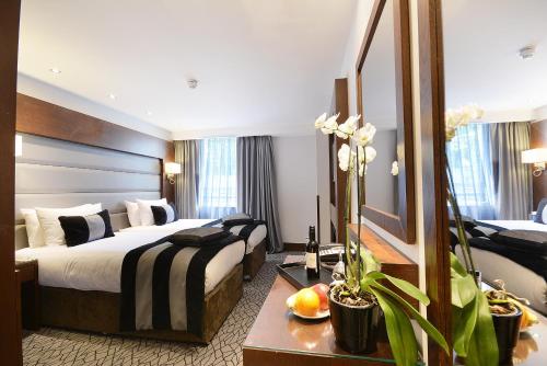 Park Grand Paddington Court London