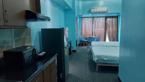 MANILA BAY FRONT DELUX Pearl of the orient