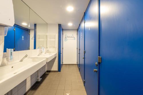 Ucpa Sport Station Hostel Paris
