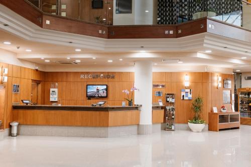 Gaviotas Hotel & Event Center