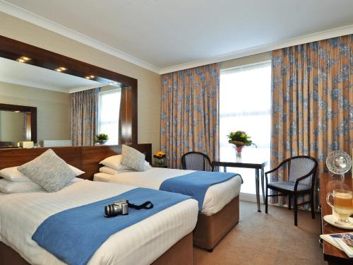 Flannery’s Hotel
