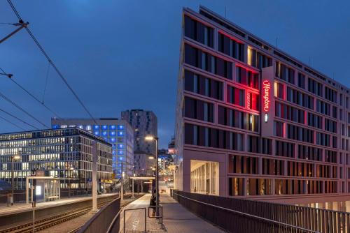 Hampton by Hilton Stuttgart City Centre