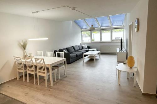 Ferienwohnung an der Messe *inkl. Garage*