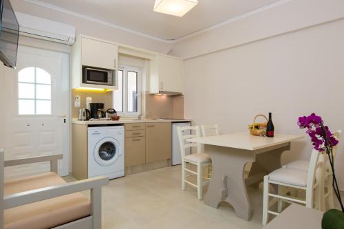 Trefon Hotel Apartments & Family Suites