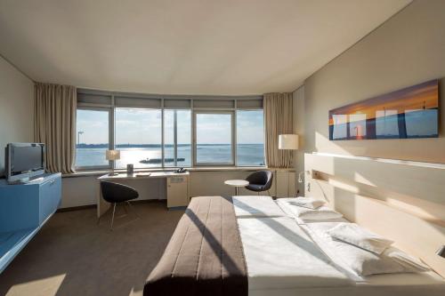 ATLANTIC SAIL City