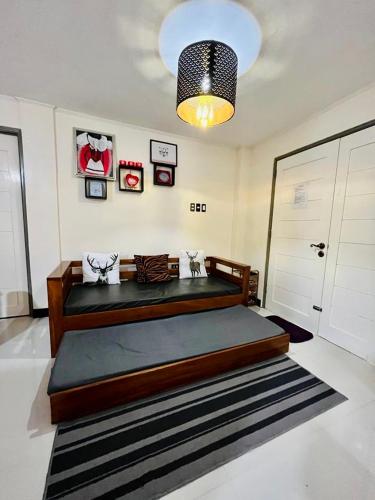 Tagaytay Swiss cabin Netflix/Wifi/Parking