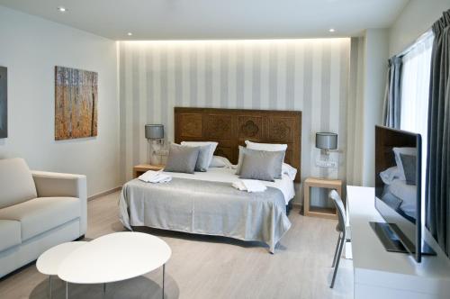 Serennia Excluisve Rooms