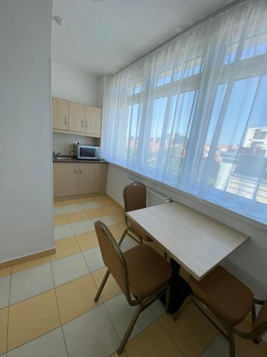 Hotel Opal