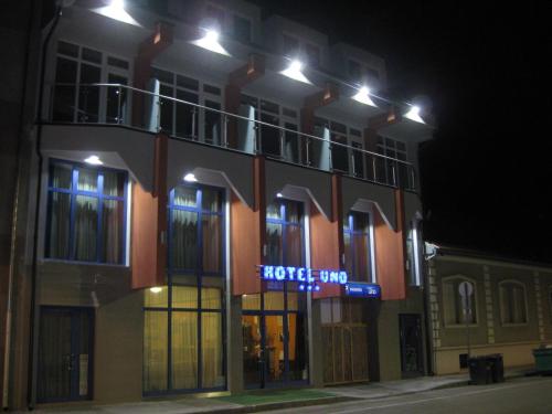 Hotel Uno