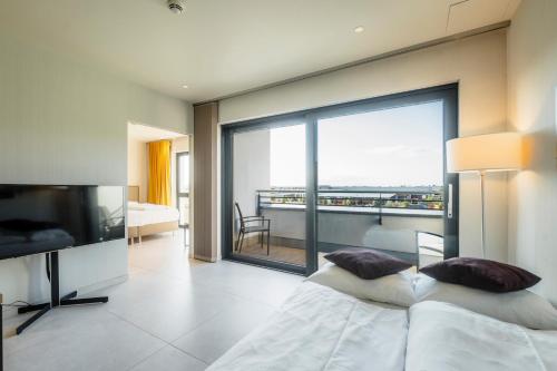 I-Park Hotel