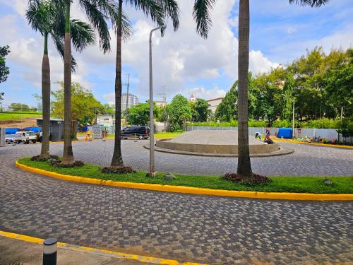 Acellyne's Suites at The Residences at Commonwealth by Century