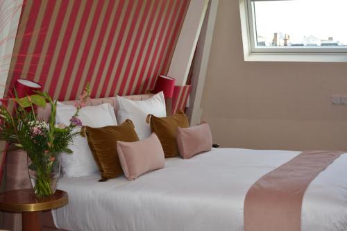 If boutique hotel