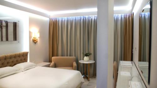 Royal Marmin Bay Boutique & Art Hotel