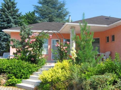 Feszek Apartmanhaz