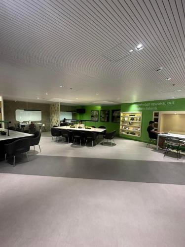 Suzi's Place @ Green 2 Residences Free Wi-fi & Netflix