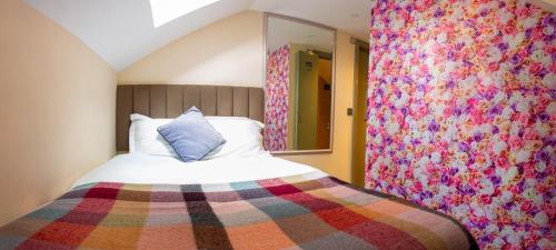The Griffin Belle Hotel