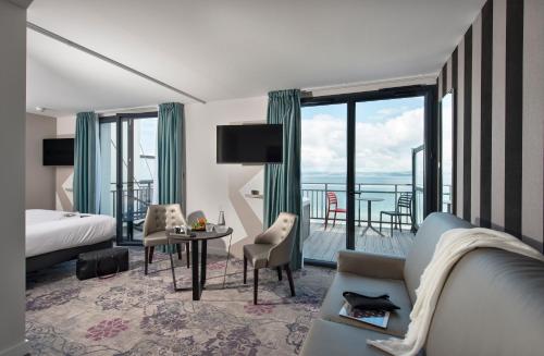 Hotel Valdys La Baie