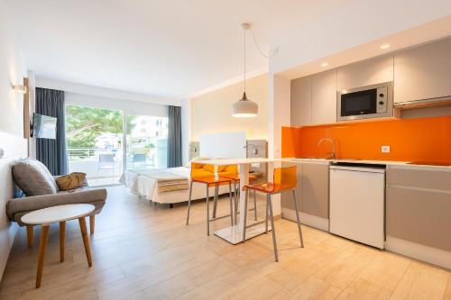 Casablanca Apartments