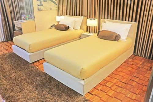 Prince Plaza II Condotel