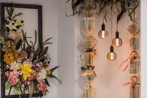 Lines Concept Accommodation