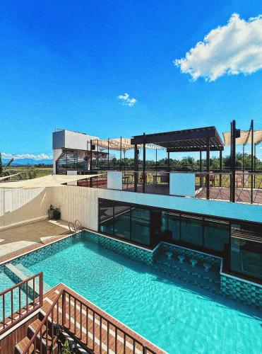 Urban Glamp Resort