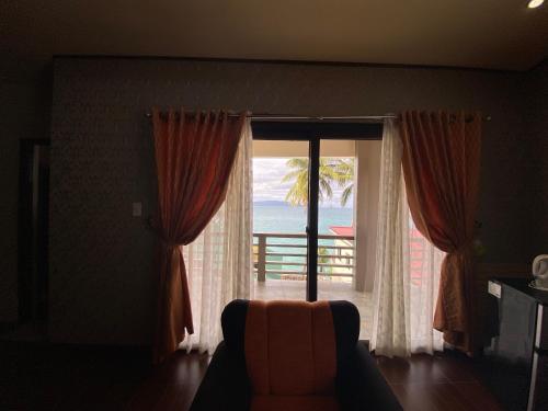 Minshuku Kcs Hotel and Restaurant