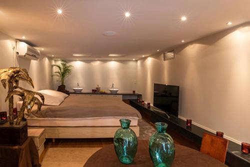 BeautyD FAMILY ROOM JUNIOR-SUITE centrum GULLEGEM KORTRIJK