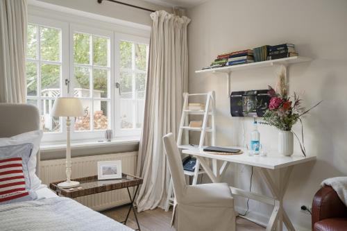 Von Deska Townhouses - The Ivy House