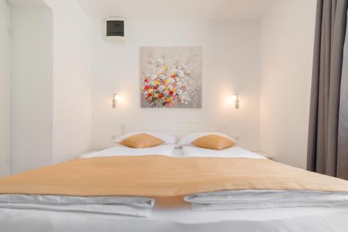 Apartments Villa Tudor