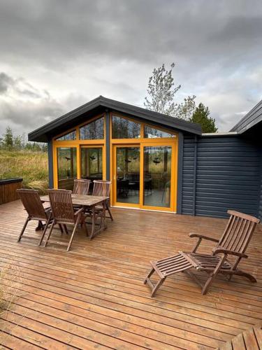 Luxury cottage located in the Golden Circle, mountain view!
