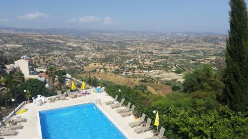 Pissouriana Apartments