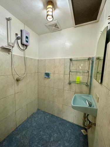 Garden of Eden Dive Resort