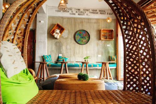 Happiness Hostel