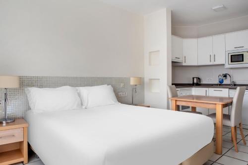 Santa Barbara Golf & Ocean Club