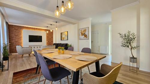 YFB I 130m2 Designwohnung mit 2 Bädern