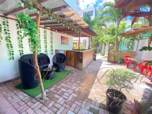 WHITEBEACH DE BORACAY STATION 1 (EXTENSION)