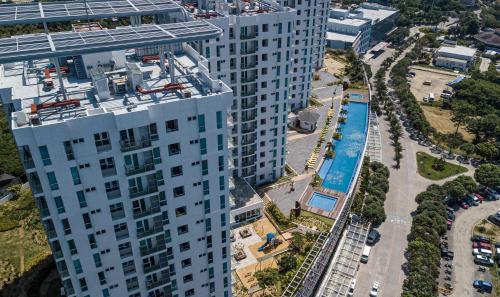 Mactan Newtown 2 Bedroom near Mactan Airport