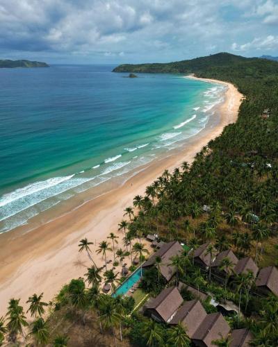Angkla Beach Club & Boutique Resort