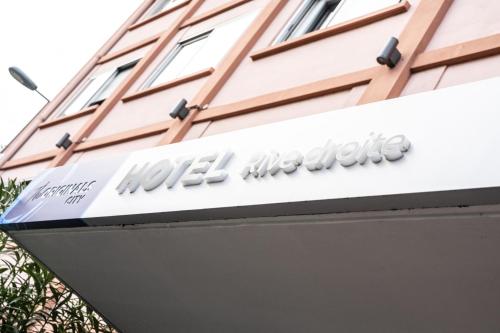 The Originals City, Hôtel Rive Droite